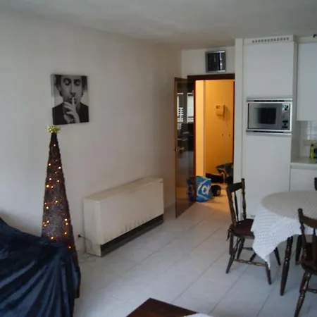 Daire Sea ​​view 2-4p At The Beach And Shops